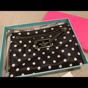 Small drewe Blake Avenue cosmetic bag